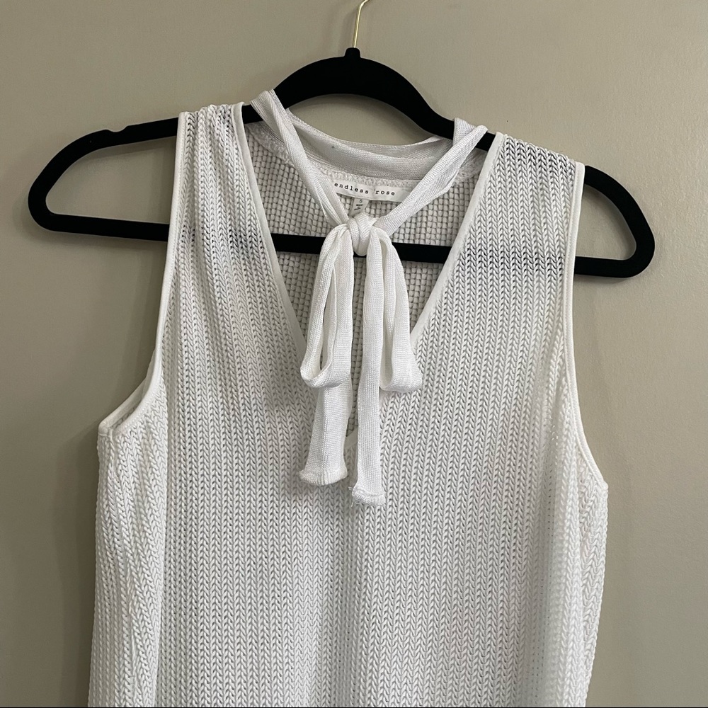 Endless Rose White Top - Picture 8 of 10